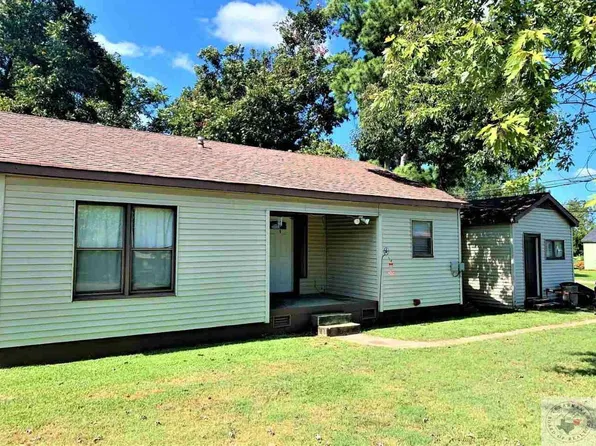 411 N Merrill St, New Boston, TX 75570