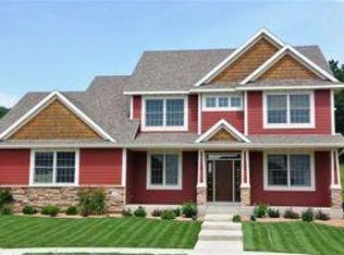 1236 Autumn Ridge Rd SW, Rochester, MN 55902