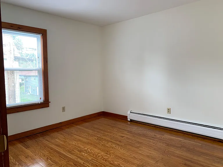 7 Sycamore St #2 — Photo 7