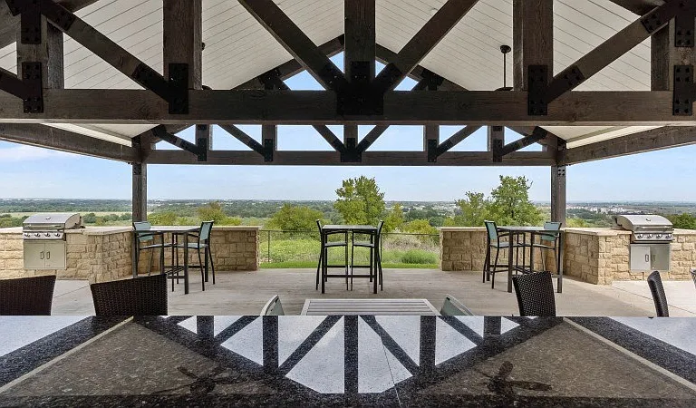 Williamson at the Overlook — Photo 17