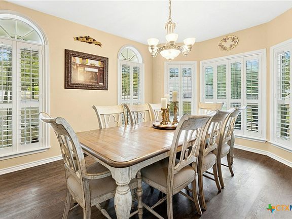 5th image of 412 Woody Hollow Rd