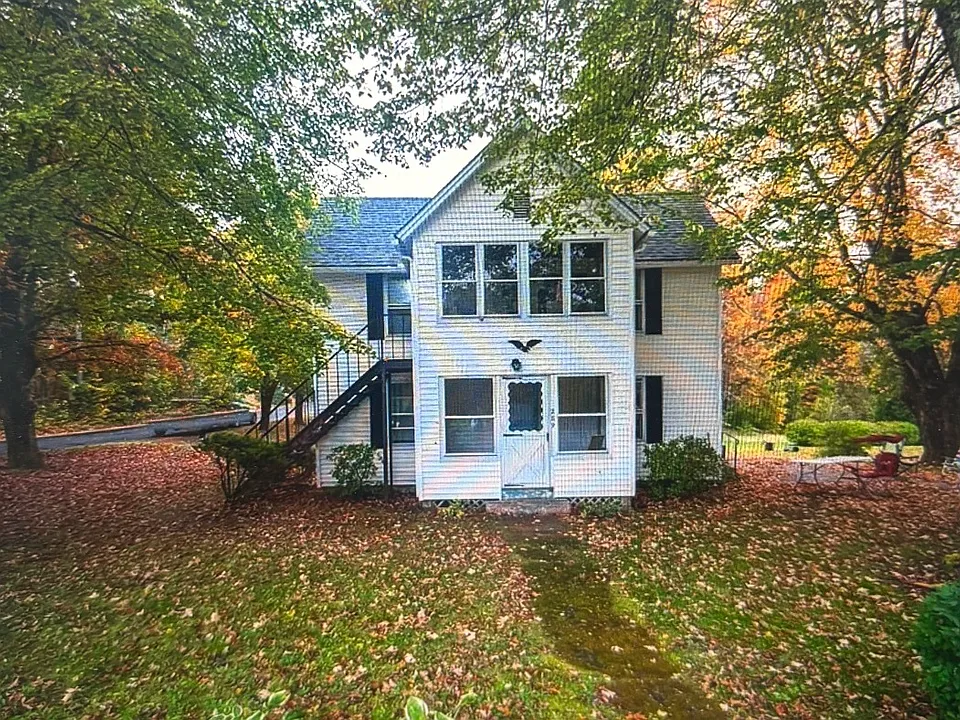 289 Pelham Rd #2