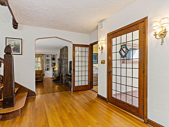 CindyS-29 Hadden-8.JPG