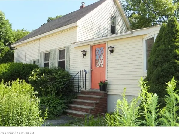 31 Summer St, Yarmouth, ME 04096