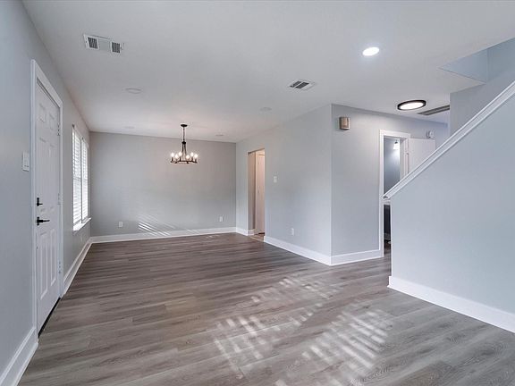 4th image of 3819 W Traditions Ct