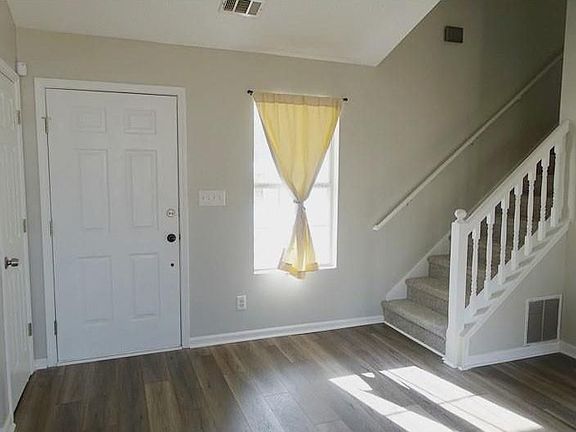 2nd image of 687 Kilkenny Cir