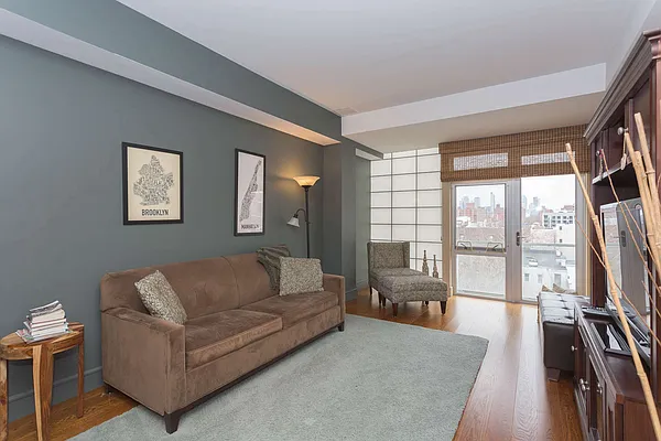 Sold by Keller Williams Realty Landmark | media 14