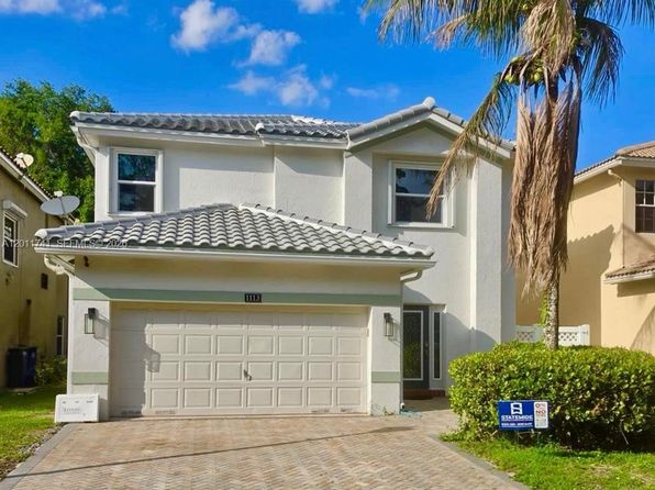 1113 NW 97th Dr