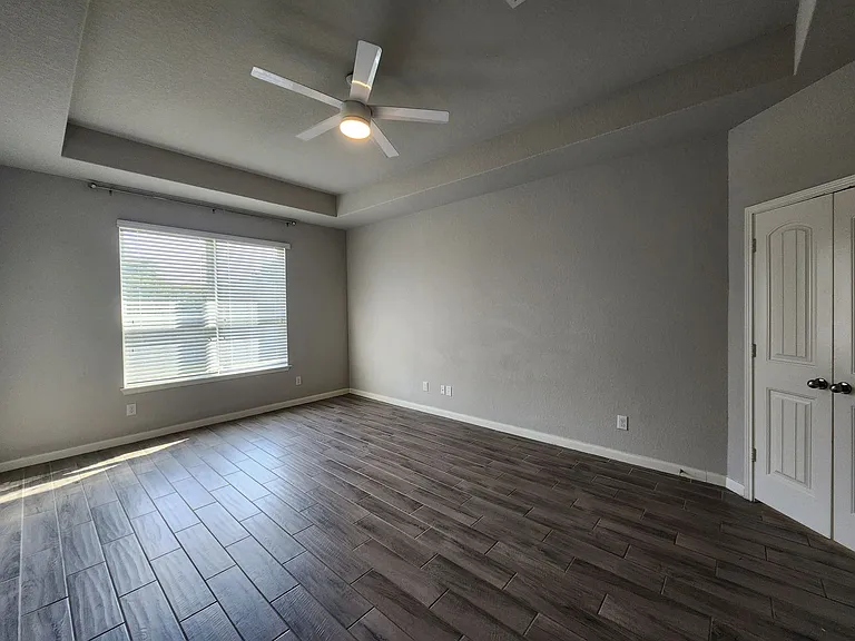 338 Oak Creek Way — Photo 24
