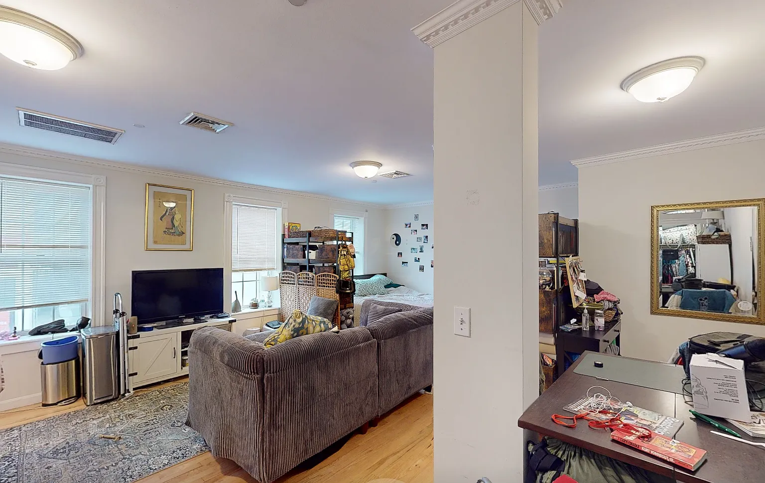 Studio, 450 sqft, $2,400 — Photo 4
