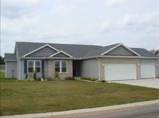 23915 Autumnview Ln, Elkhart, IN 46517