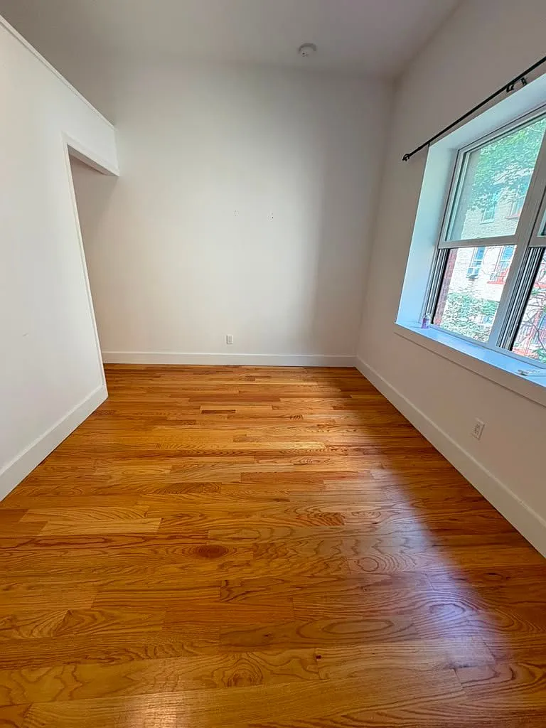 Studio, 1.0 bath, $1,900 — Photo 4