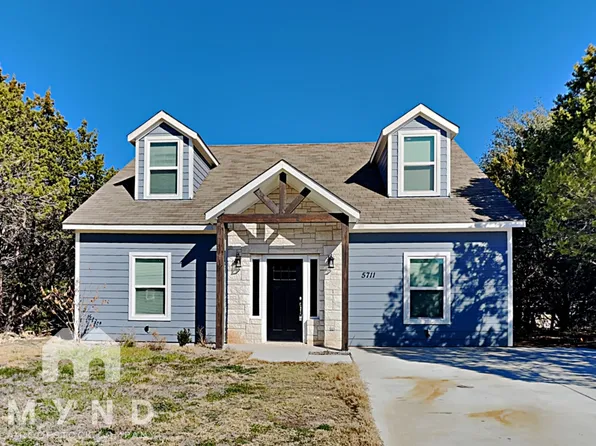 5711 Barkridge Dr, Granbury, TX 76048