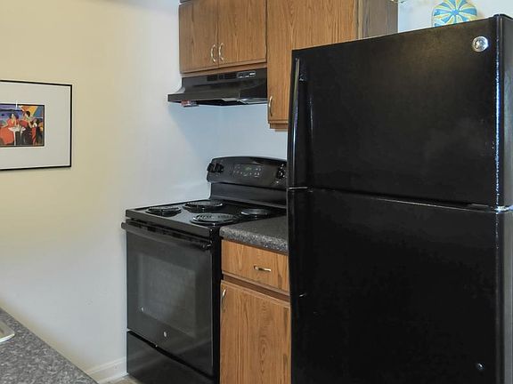 4th image of 4202 Breckenridge Ln #46