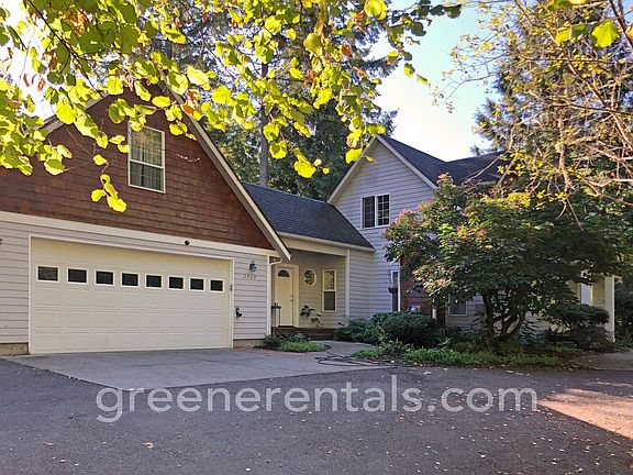3rd image of 2737 47th Ln NW