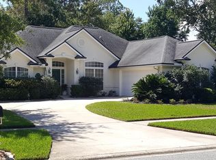 1779 Fiddlers Ridge Dr, Fleming Island, FL 32003