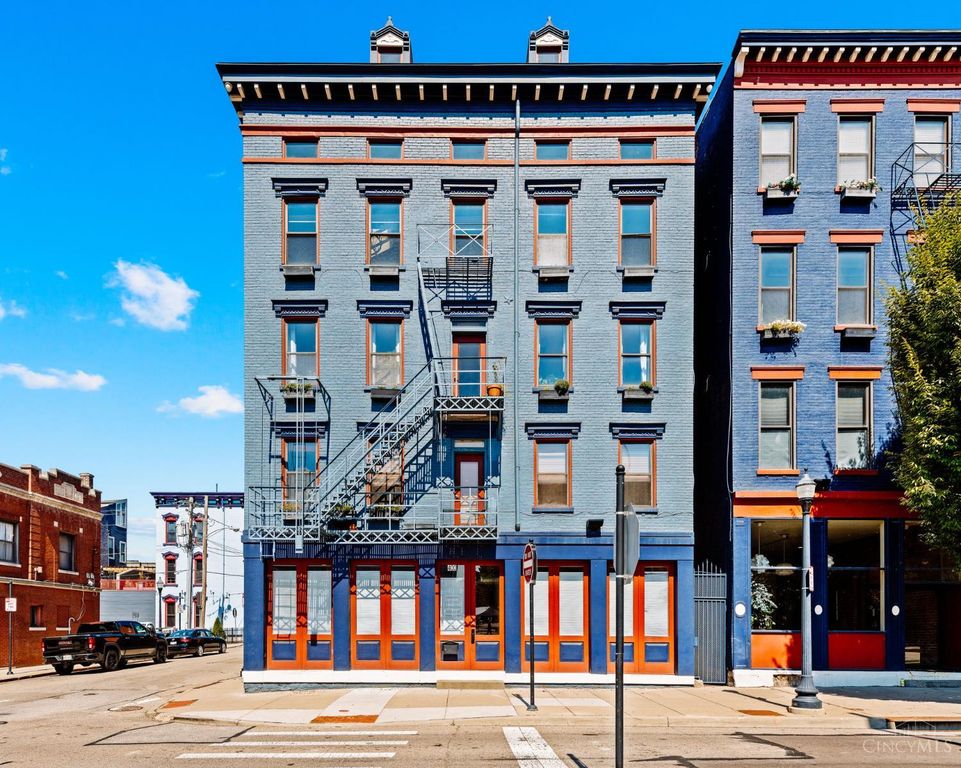 Real estate listing image