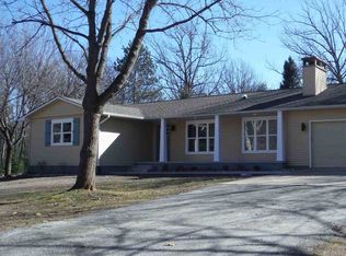 111 Huntington Rd, Houghton Lake, MI 48629