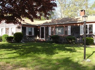 18 Patricia St, Hyannis, MA 02601
