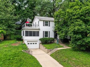 2222 E Circle Dr, Saint Joseph, MO 64505