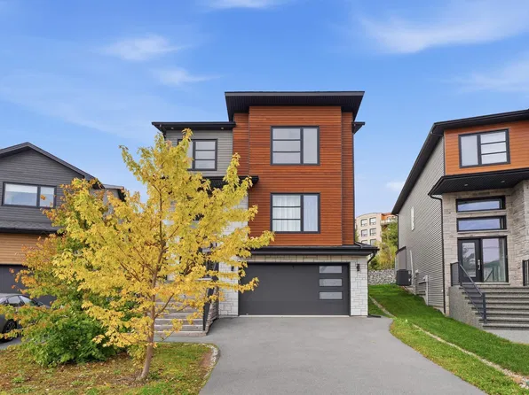 31 Samaa Ct, Bedford, NS B4B 0Y5