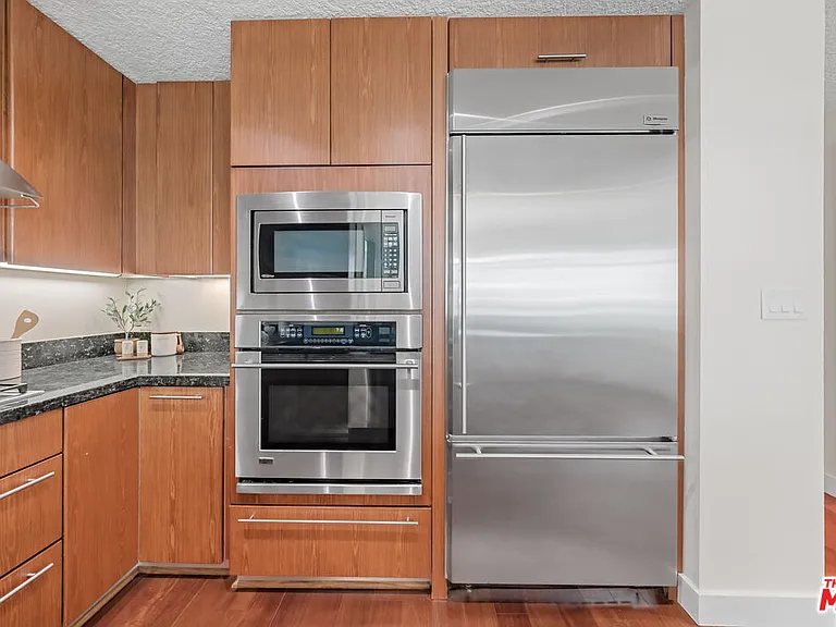 3141 Michelson Dr #1506 — Photo 13