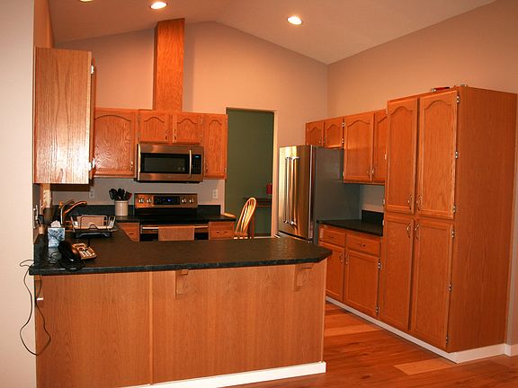 4th image of 21026 57th Ave NW