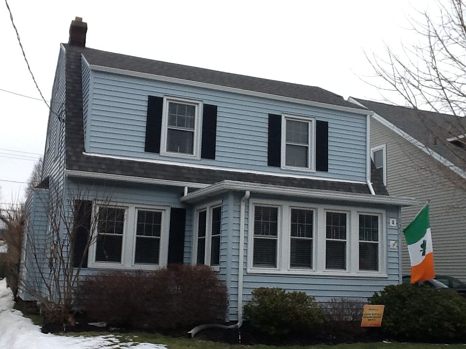 1st image of 122 Ramona Ave