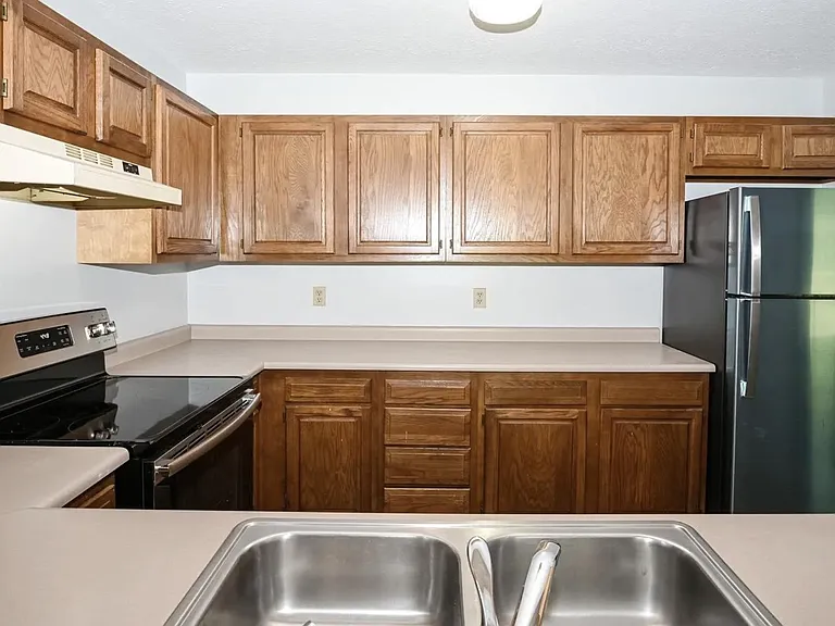 306 Glenwood Ave — Photo 22