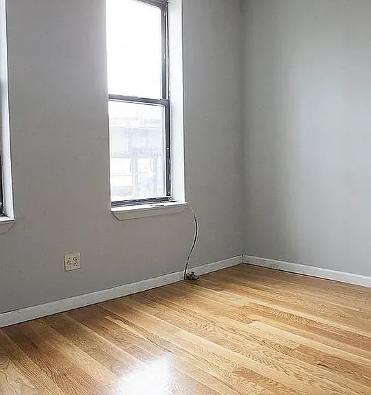 347 Linden St #2B — Photo 4