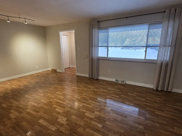 25400 Country Club Blvd #2 — Photo 5