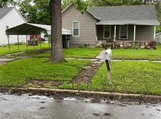 424 S Market St, Emporia, KS 66801