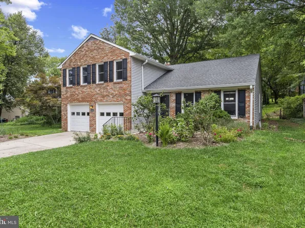 10201 Cape Ann Dr, Columbia, MD 21046
