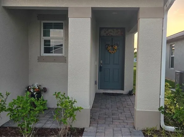 2793 Star Coral Dr, North Fort Myers, FL 33903