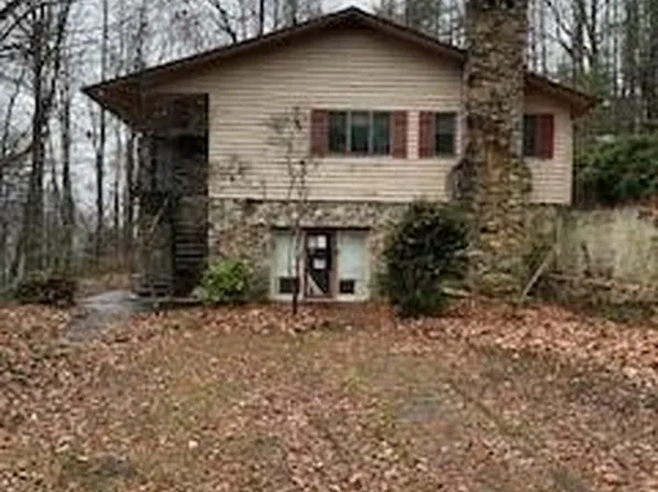 209 Ivy Hill Rd, Hendersonville, NC 28792