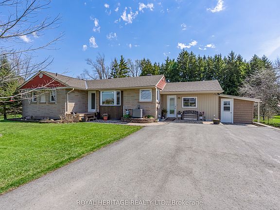 2nd image of 4003 Wallace Point Rd