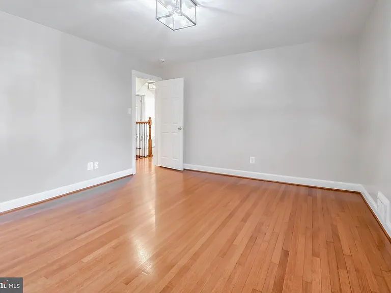 8112 Eastern Ave NW — Photo 20