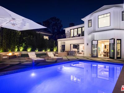 311 N Saltair Ave, Los Angeles, CA, 90049