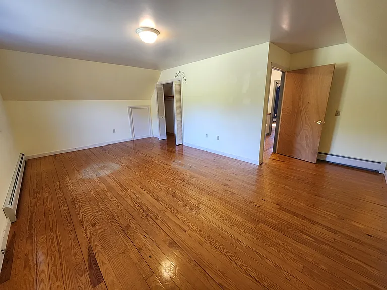 109 N Hollow Rd — Photo 26