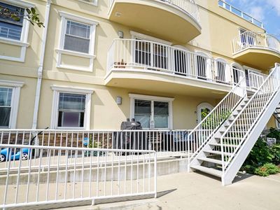 183 Beach 100 St Unit 6A, Rockaway Park, NY, 11694