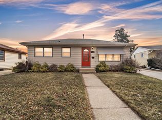 1915 Jupiter Ave, Racine, WI 53404