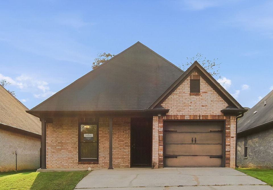 1st image of 99 Springdale Dr
