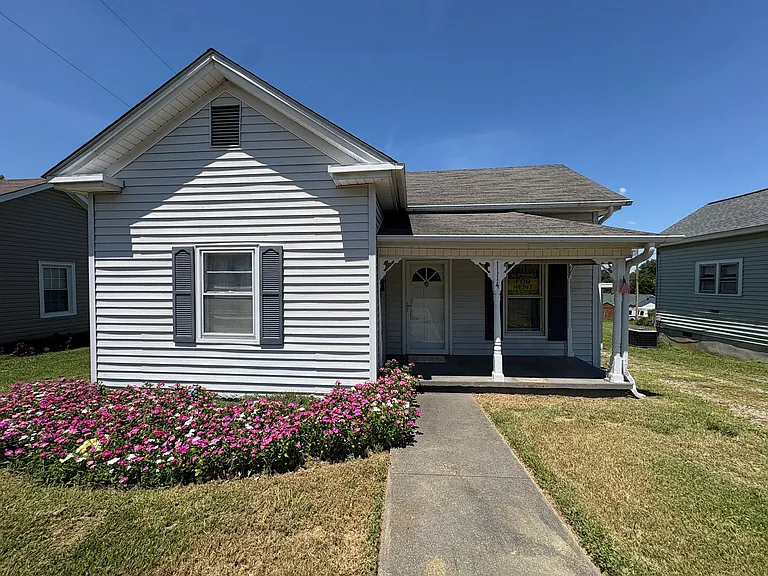 1114 Textile Pl — Photo 1