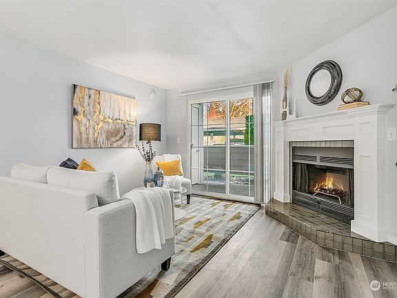 2nd image of 22831 30th Avenue S #107