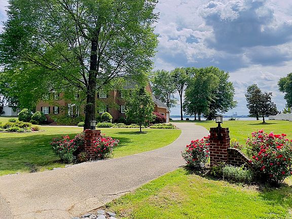 2nd image of 2421 Harrison Point Dr