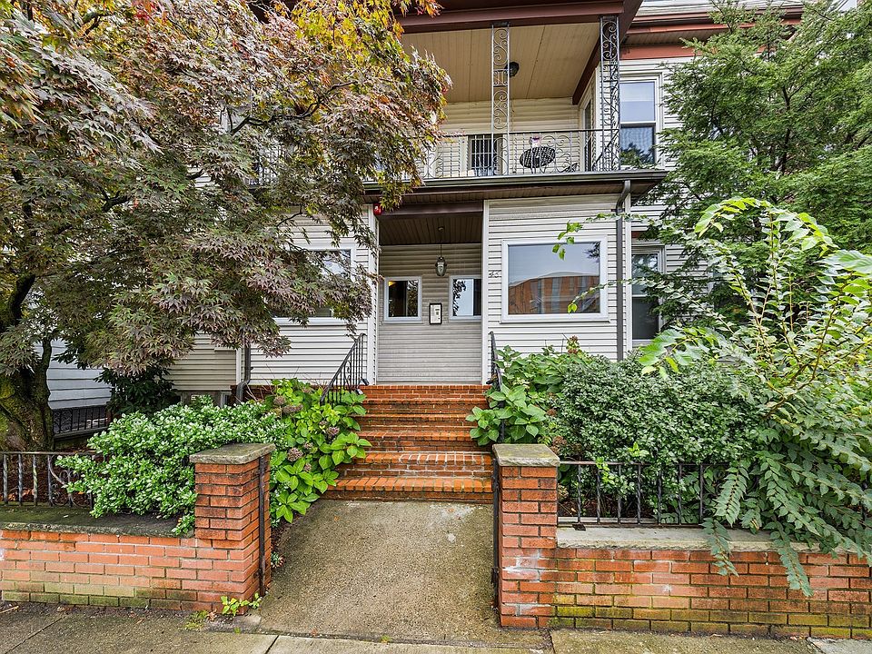 1st image of 46 Highland Ave APT 1B