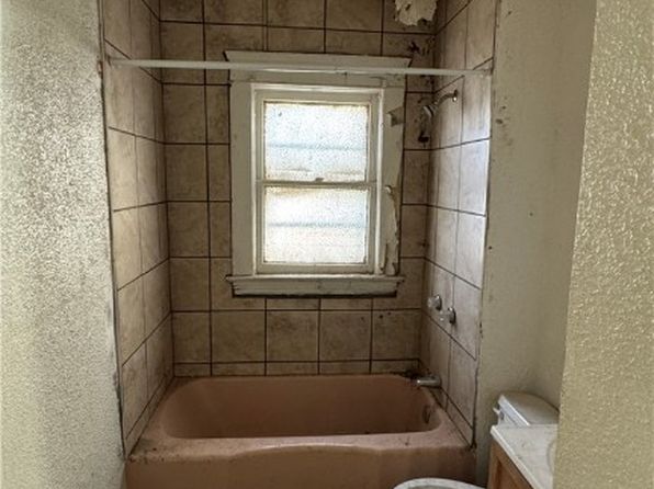 cleveland-ohio-33391061 picture