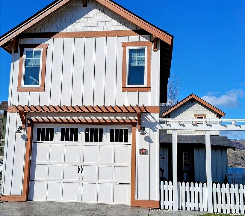 2nd image of 231 Marina Lane