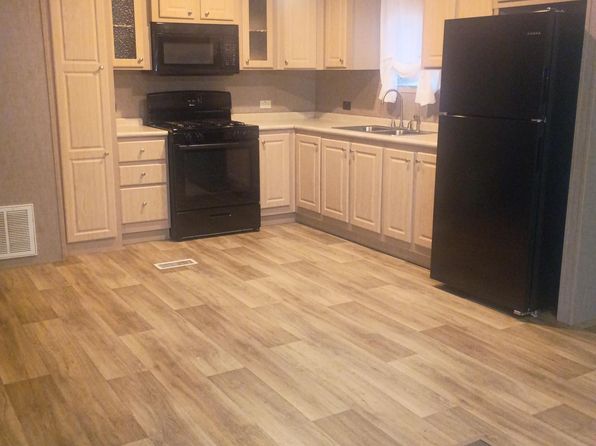 2222 E 8th St LOT 16