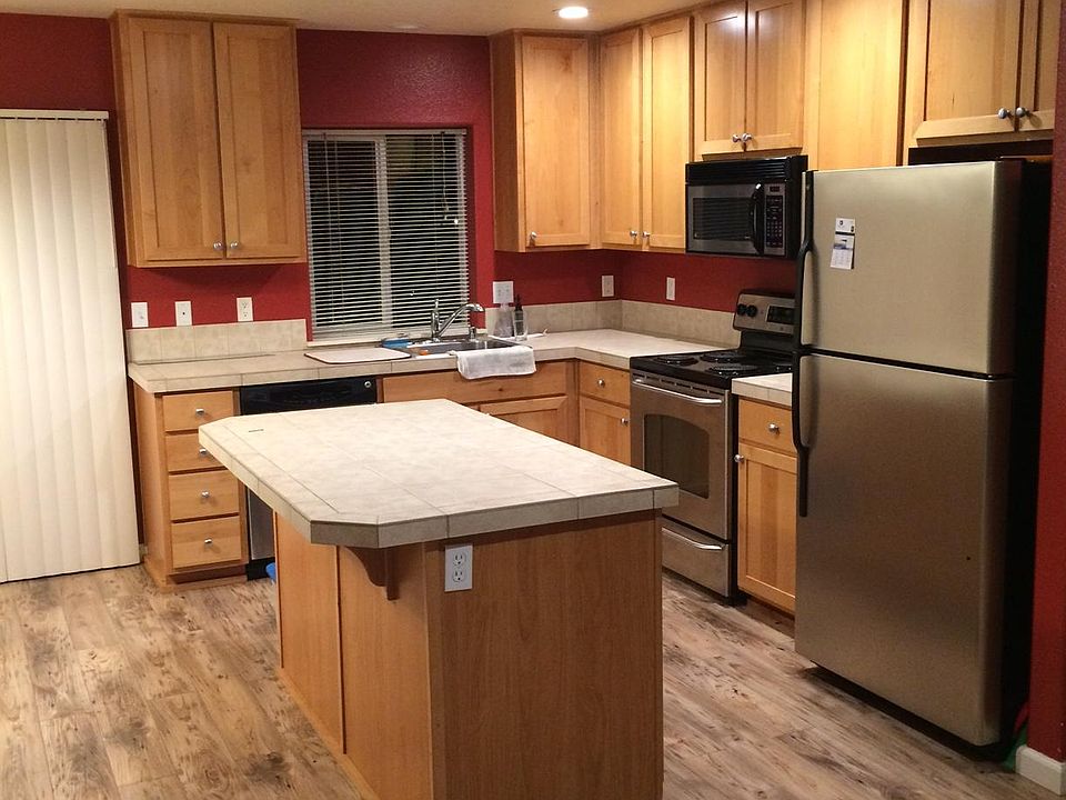1st image of 6003 NE 34th St